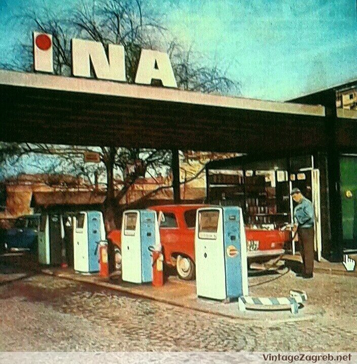 Benzinska pumpa u Miramarskoj — 1966