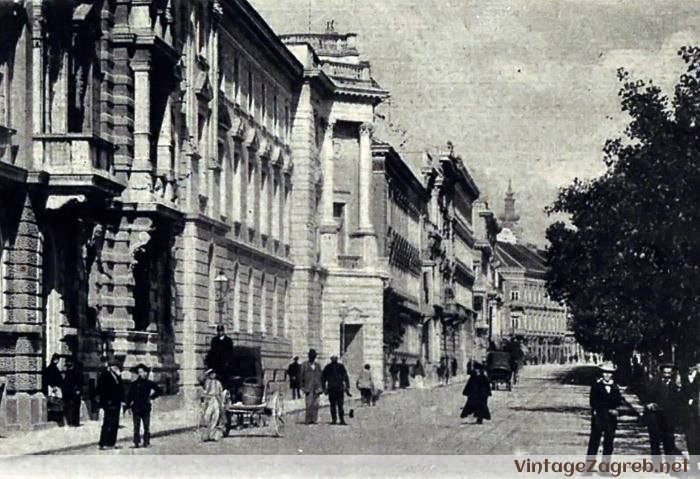 Hotel Palace — 1900