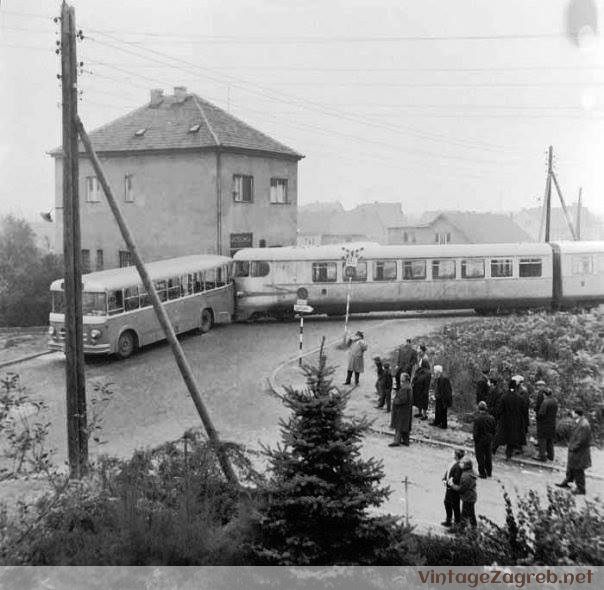 Sudar samoborčeka i autobusa iz Voltinog