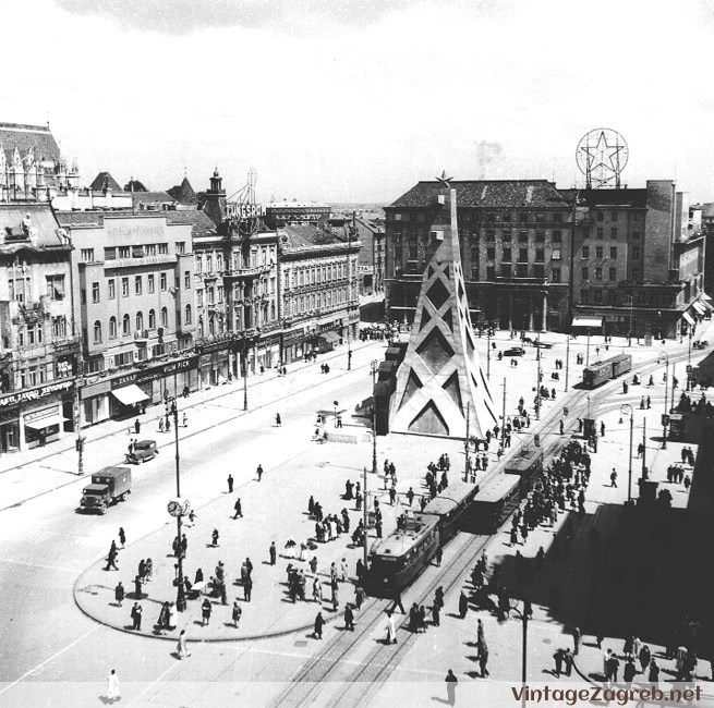 Trg Republike — 1947