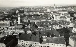 Tržnica i zgrada Tržnoga nadzorništva u izgradnji — 1929