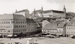 Jelačićev trg, prije 1884 — 1884