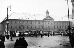 Zakladna bolnica na Trgu bana Josipa Jelačića — 1930