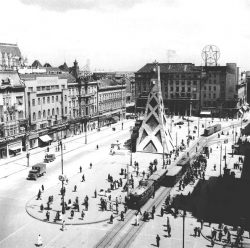 Trg Republike — 1947